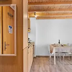 Sundance 10-1 By Interhome